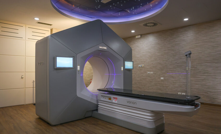 Il nuovo acceleratore lineare per radioterapia Halcyon al Policlinico Abano