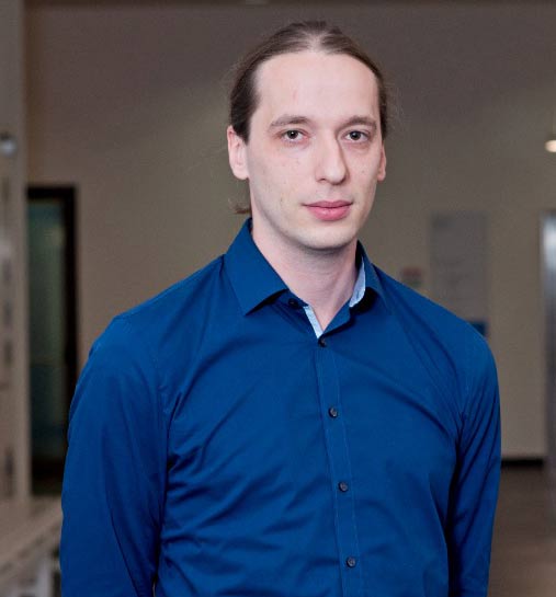Il primo ricercatore a capo del progetto microrobot prof. Niko Münzenrieder