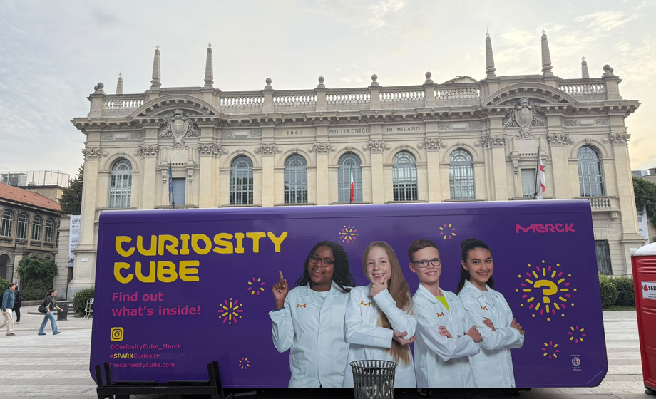 Curiosity Cube